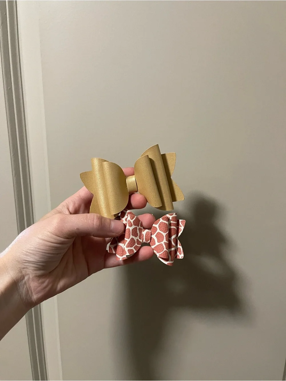 Kids Hair Bow Clip Set - Gold and Tan Giraffe Print